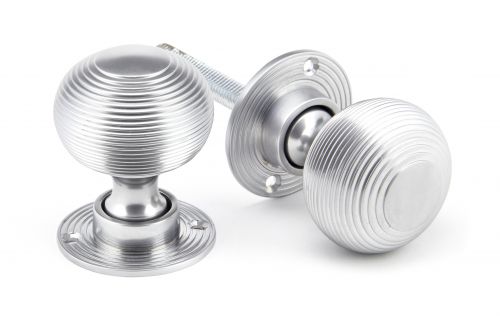 Click Here To Enlarge This Photo Of 91974 From the Anvil Satin Chrome Heavy Beehive Mortice/Rim Knob Set