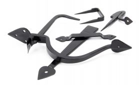 92046 From the Anvil Black Tuscan Thumblatch