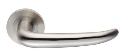 Click Here To Enlarge This Photo Of SWL1135SSS - Carlisle Brass Eurospec 'Luenza' Designer Lever on Round Rose (G304) Satin Stainless Steel