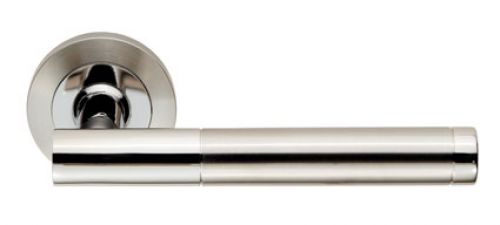 Click Here To Enlarge This Photo Of SWL1194DUO - Carlisle Brass Eurospec 'Philadelphia' Lever on Round Rose Dual Finish (G304) Satin Stainless Steel/Polished Stainless Steel