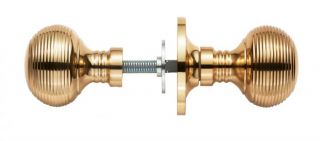 M1001R - Carlisle Brass Manital Queen Anne Rim Knob Set Polished Brass