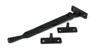 46475 From the Anvil Black 8" Hammered Newbury Stay