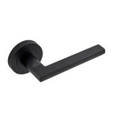 Eclipse 62119 Matt Black 'Auriga' Lever on Round Rose Set (Freestyle Range)