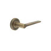 BUR20KIT5 Frelan Hardware Burlington Knightsbridge Door Handles on Knurled Rose Antique Brass