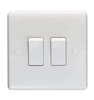 PL3022 - Eurolite Enhance White Plastic 10Amp 2 Gang 2 Way Switch