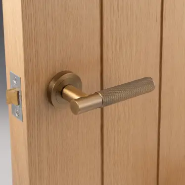 Click Here To Enlarge This Photo Of Eclipse 62237 Matt Antique Brass Knurled Lever on Round Rose Set &lpar;Freestyle Range&rpar;