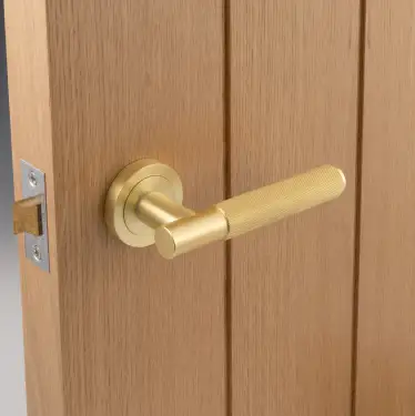 Click Here To Enlarge This Photo Of Eclipse 62233 Satin Brass Knurled Lever on Round Rose Set &lpar;Freestyle Range&rpar;