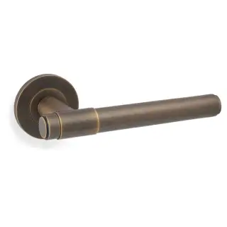 AW241AB - Alexander & Wilks Plain Kingston Lever on Round Rose - Antique Brass
