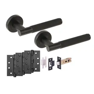 H6153BM - Hunta 'Evo' Matt Black Passage Premium Latch Doorpack with 4" Fire Door Ball Bearing Hinges &lpar;57mm Backset&rpar;
