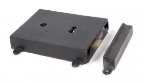 33180 From The Anvil Beeswax Rim Lock & Cast Iron Cover