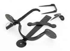 33176 From The Anvil Black Medium Bean Thumblatch