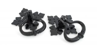 33820 From The Anvil Black Shakespeare Ring Turn Set