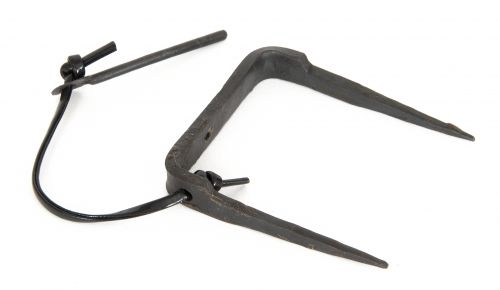 Click Here To Enlarge This Photo Of 33244 From The Anvil Beeswax Locking Staple Pin